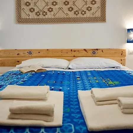 Sos Dorroles Motoparking Apartment Cala Gonone